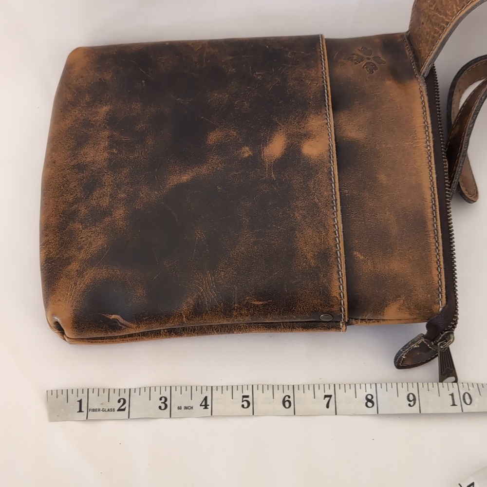 Patricia Nash Sling Messenger Crossbody Bag - Picture 15 of 16